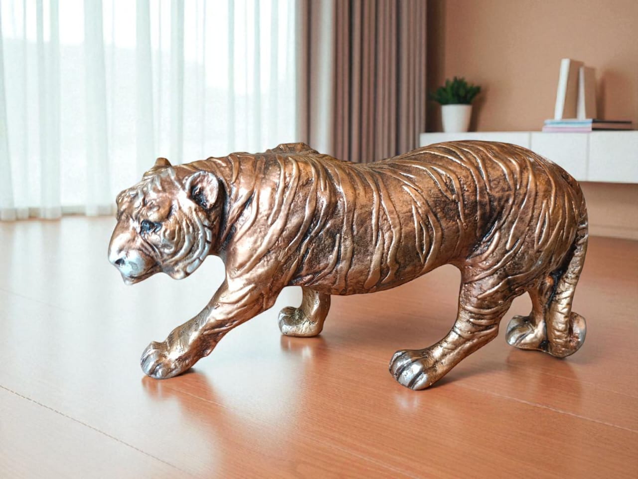 Tiger’s Presence – Handcrafted Tiger Figurine