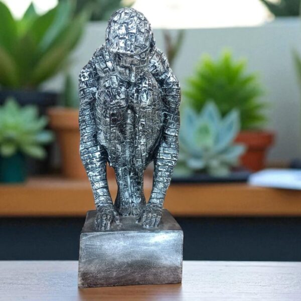 Silent Strength – Handcrafted Figurine