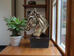 Regal Hoof – Premium Horse Head Sculpture for Home Decor