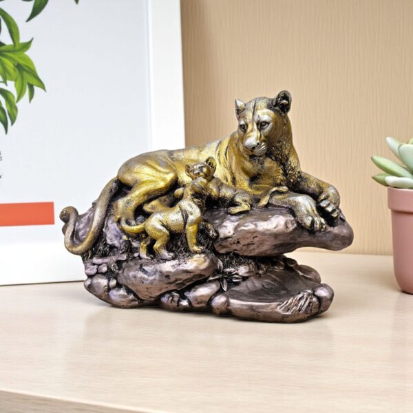 Lioness with Cub Decorative Sculpture