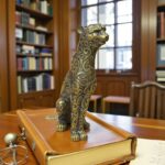 Regal Panther Figurine - Image 3