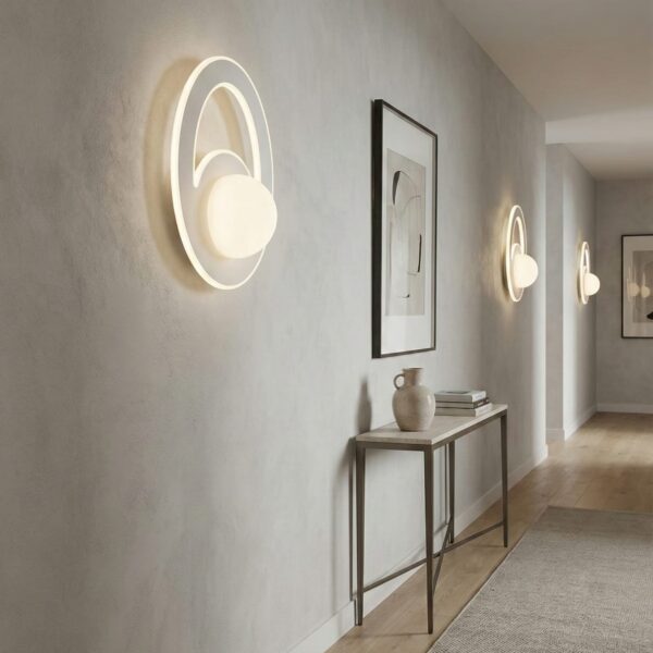 Contemporary Interlocking Ring LED Wall Light